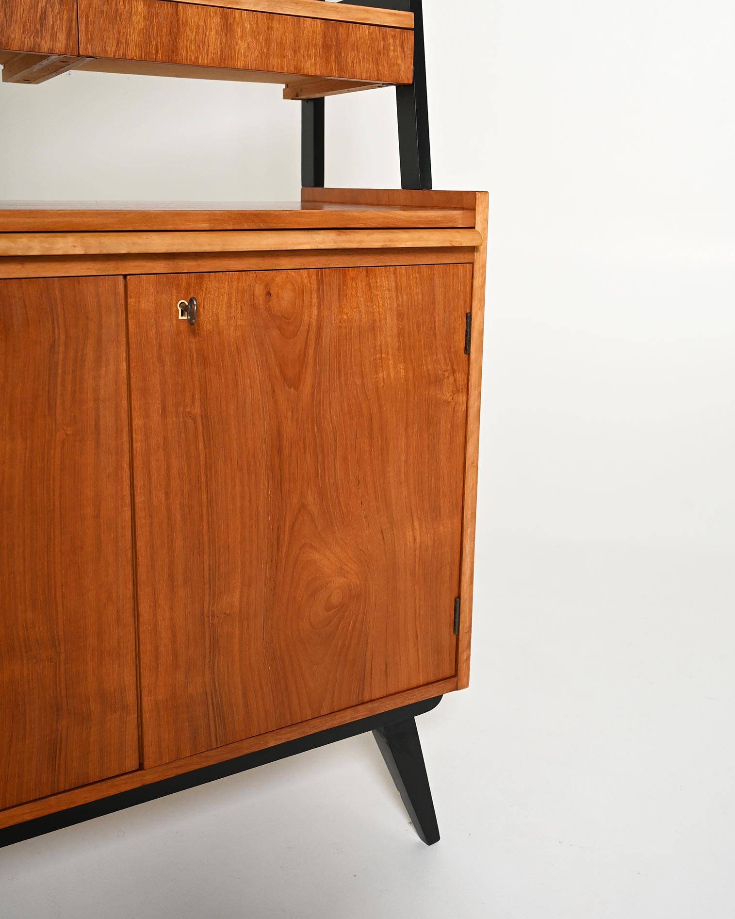 Scandinavian teak bookcase, 1960s