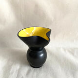 Black and yellow pitcher 50s
