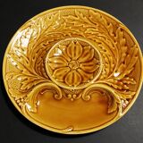 Assiette à artichaut barbotine Gien décor jaune