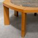 Table basse hexagonale en céramique plateau marbre