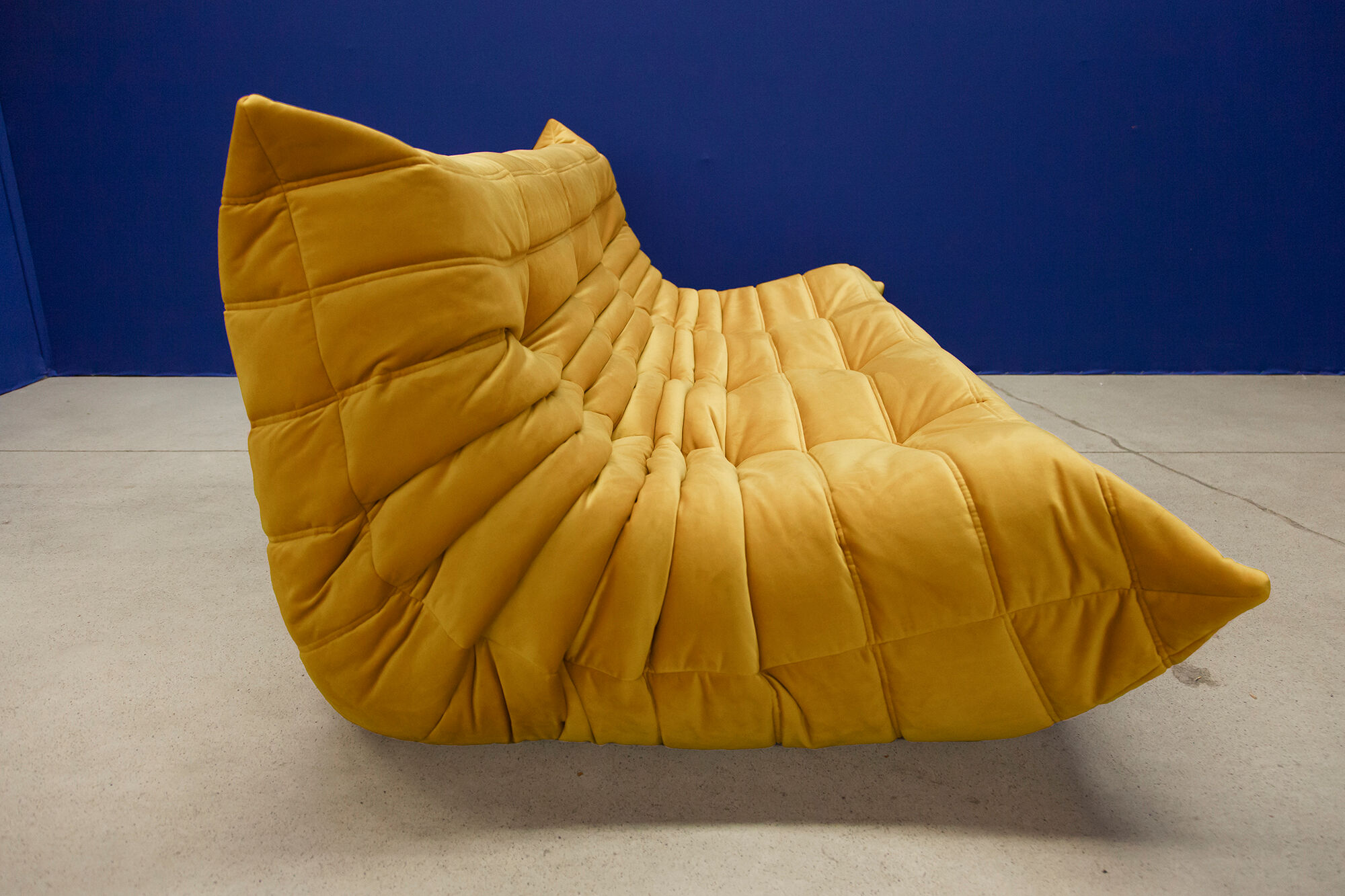 Sofa set "Togo" model designed by Michel Ducaroy 1973