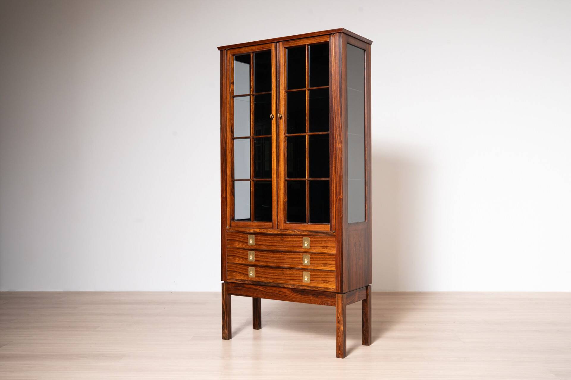 Pair of Vintage Display Cabinets by Bruksbo, Norway, 1960s