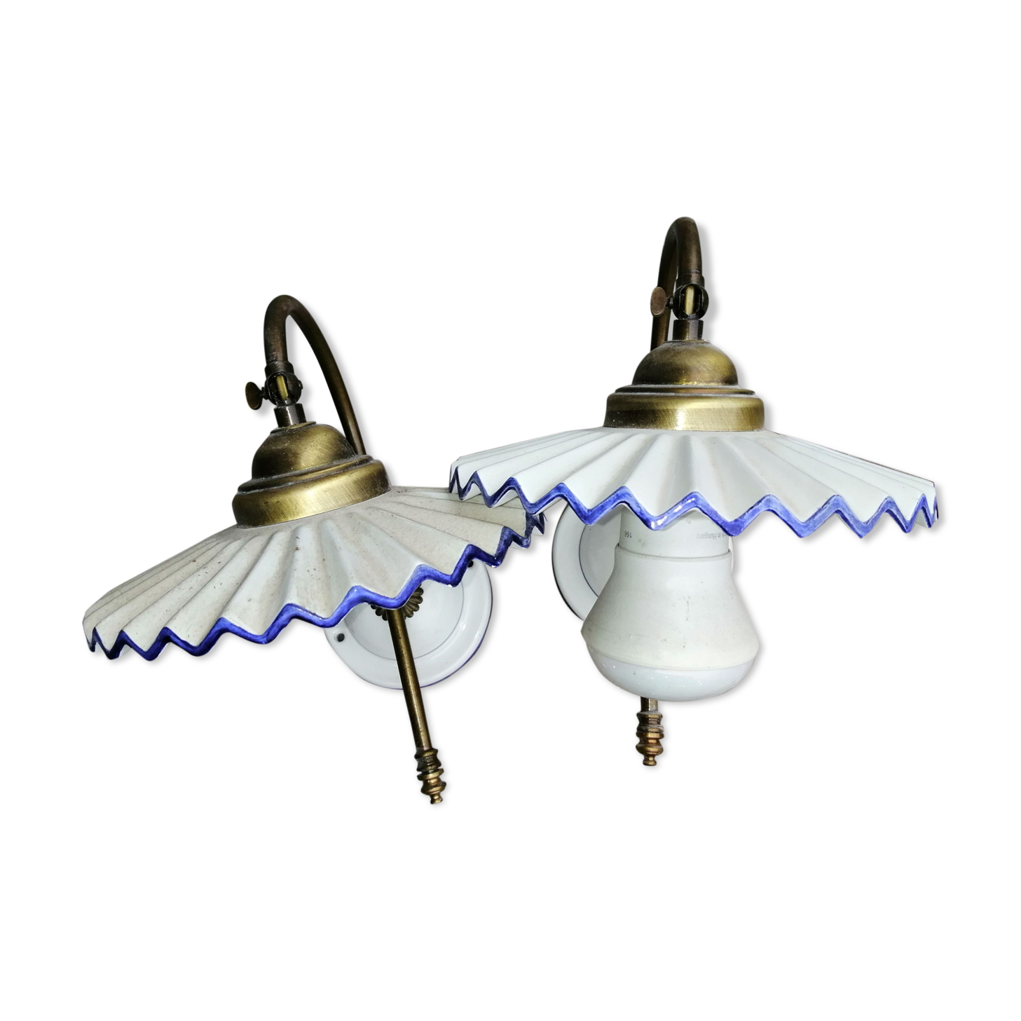 Set of 2 porcelain wall sconces