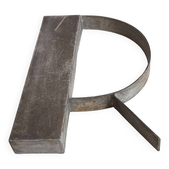 Metal letter R 1930s Height 25 cm
