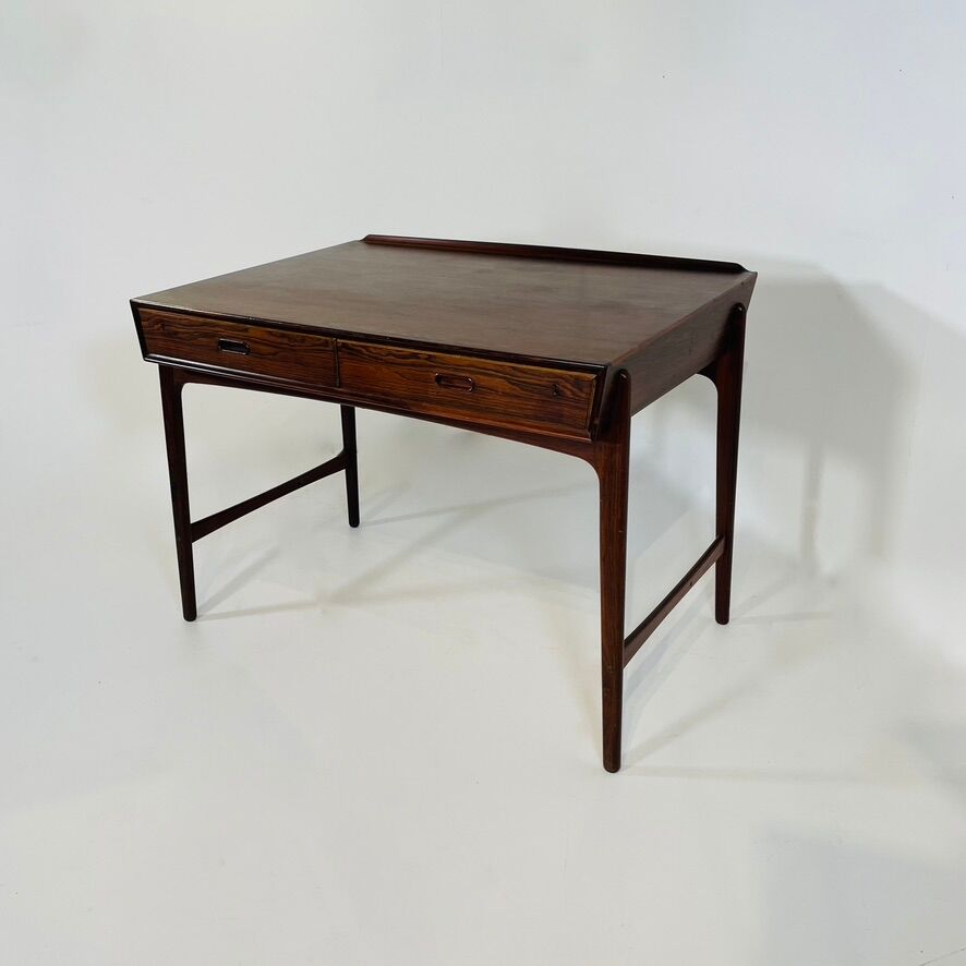 Bureau en bois de Svend Aage Madsen, Danemark années 1960s.