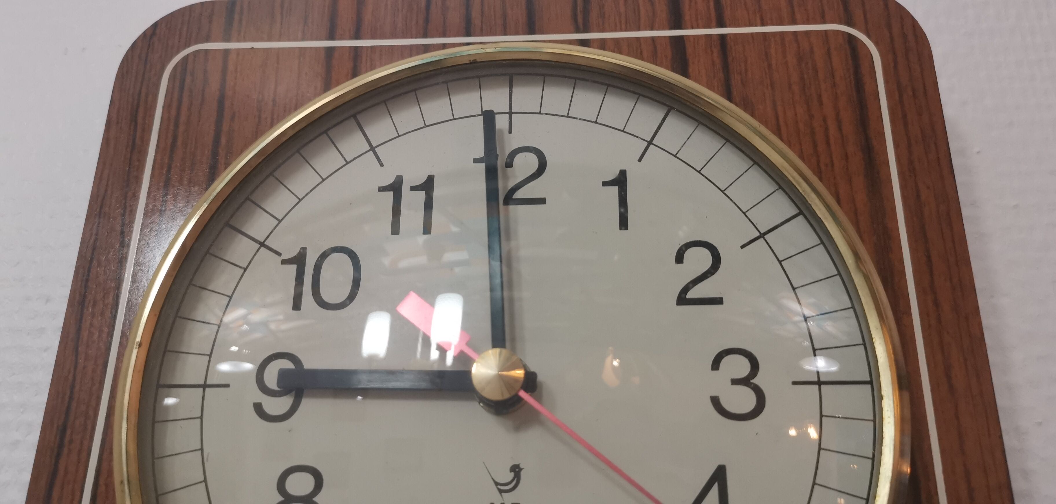 Old wall clock jaz quartz wall clock in formica brown 1960s