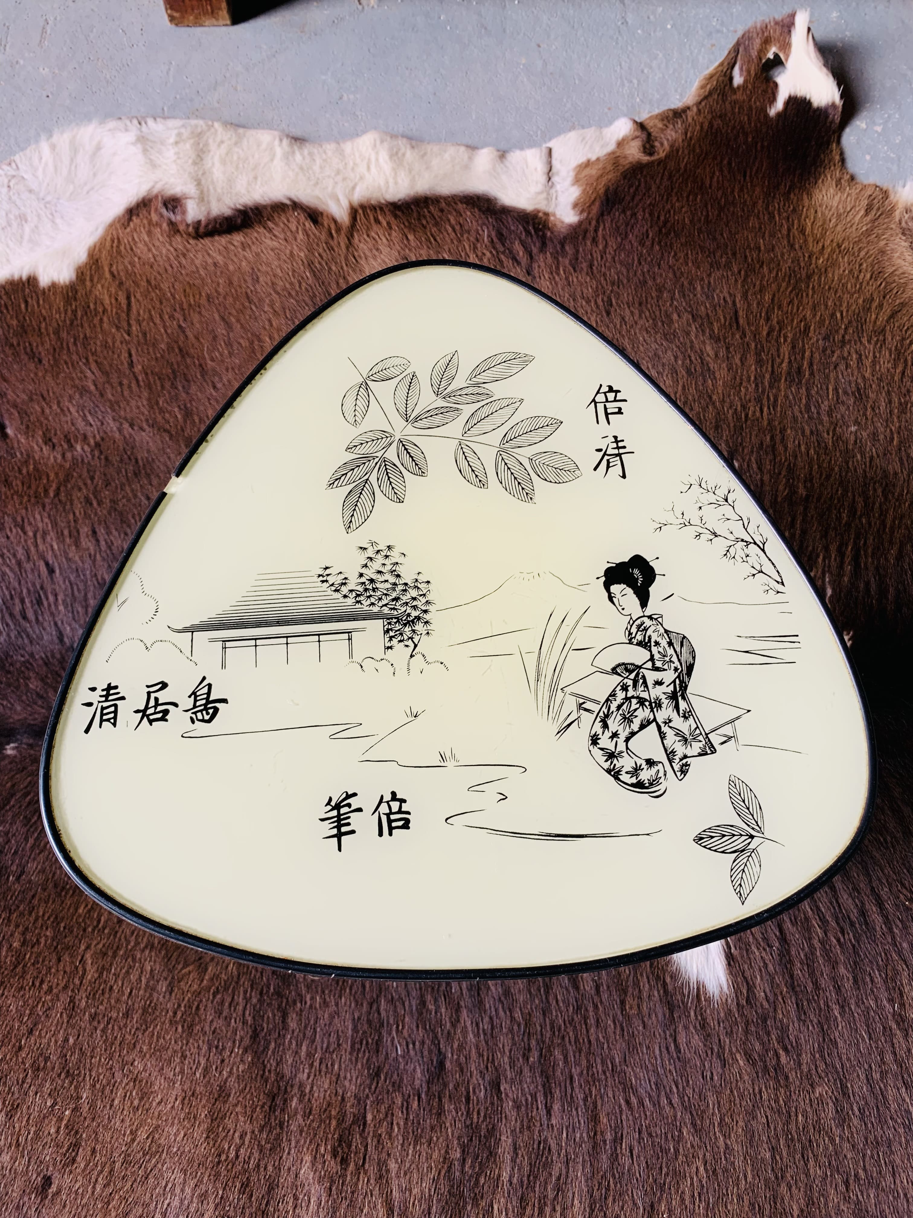 Japanese tripod coffee table