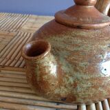 Teapot in sandis