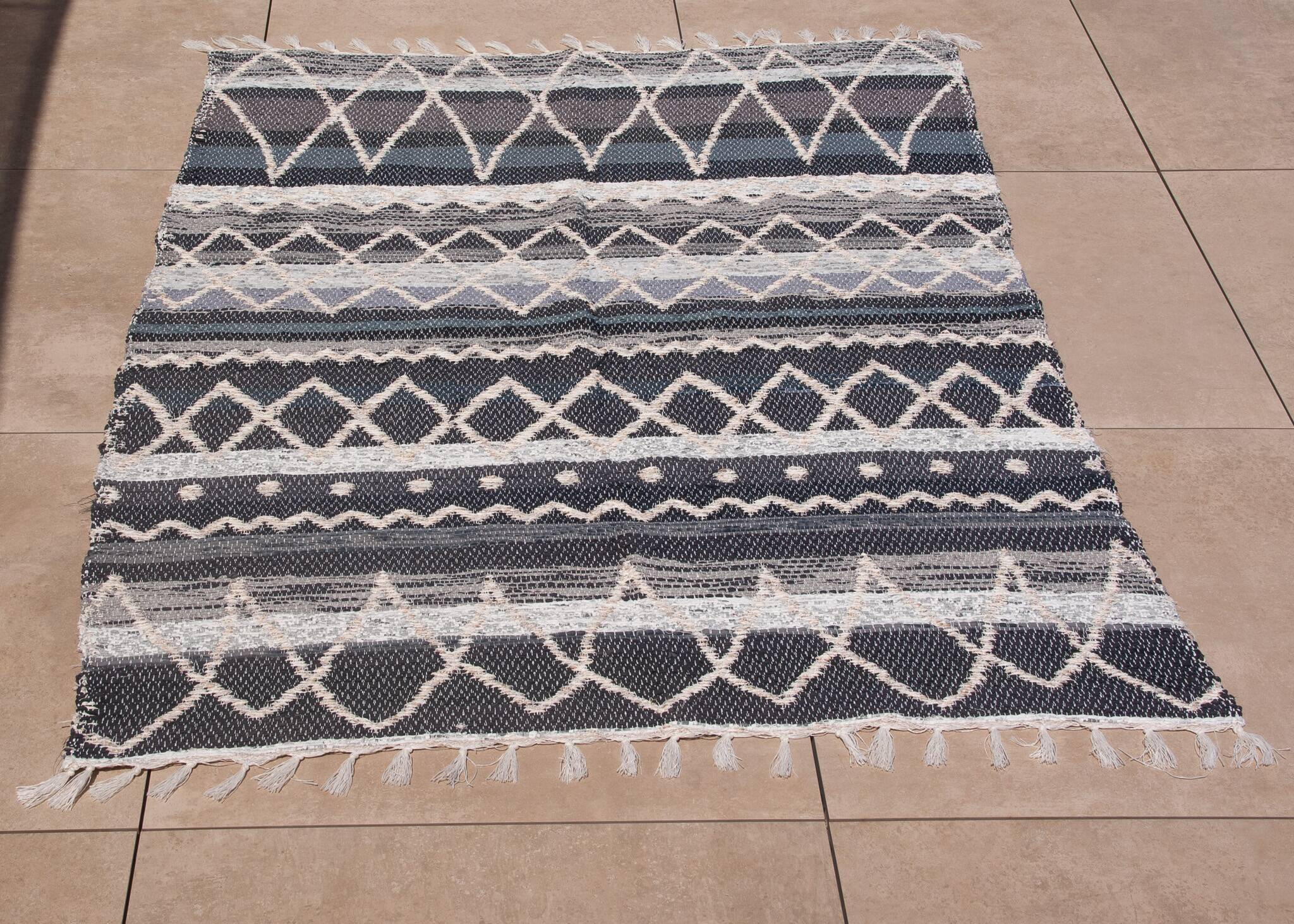 Recycled cotton handcrafted rug - Reversible - Grey