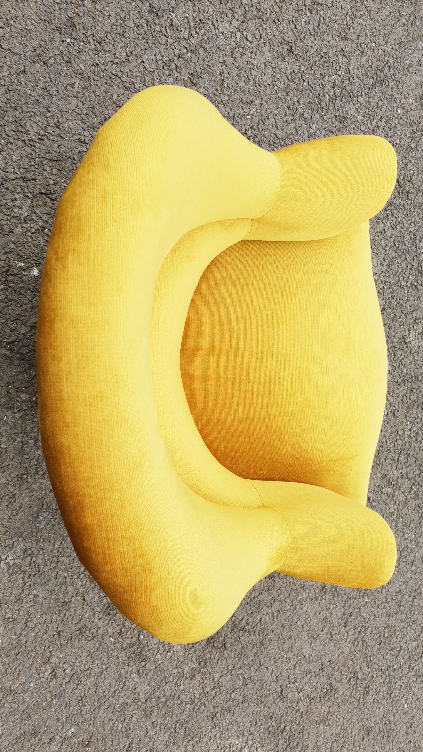 Toad armchair