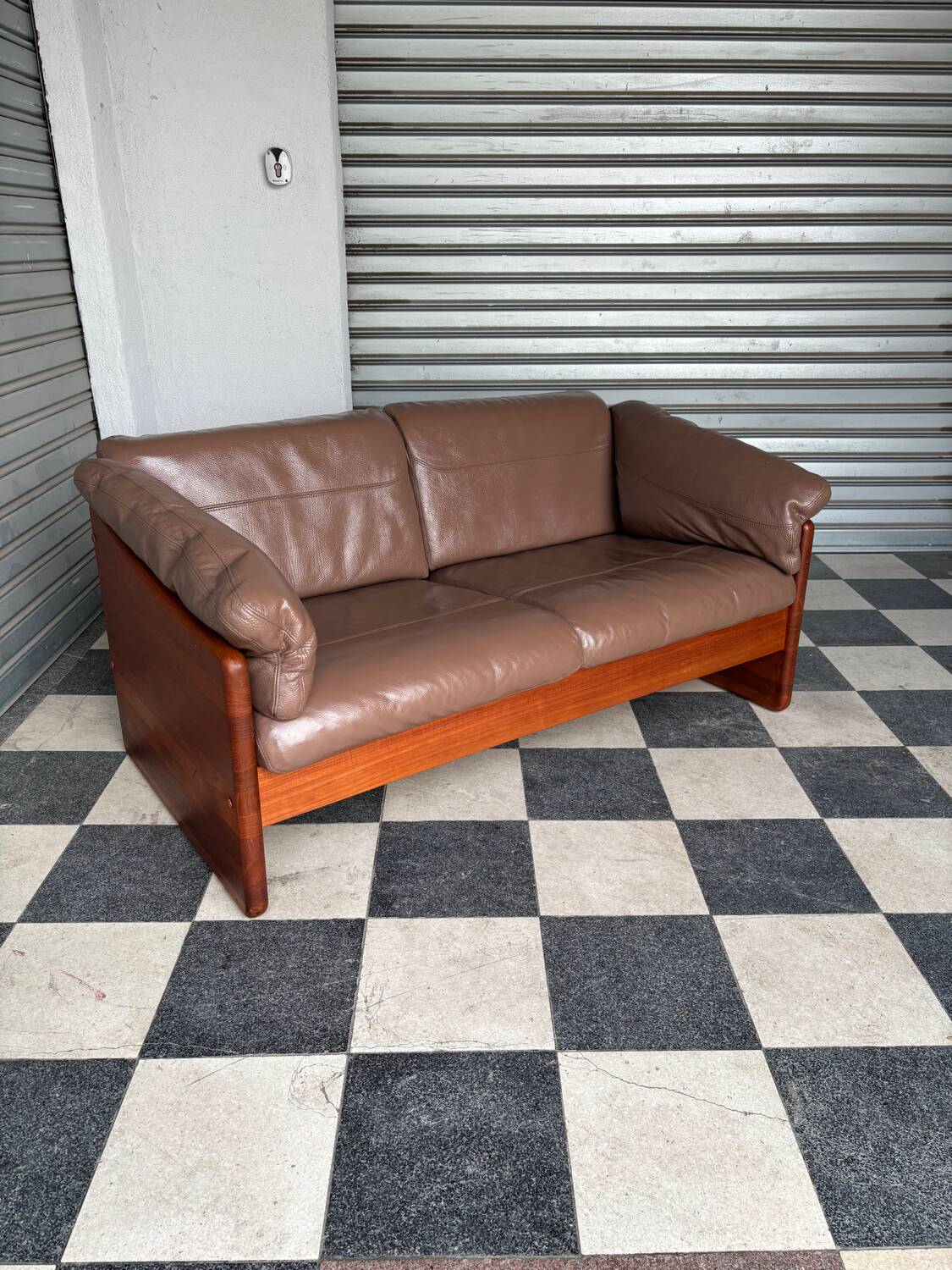 Canapé danois en teck massif Mikael Laursen