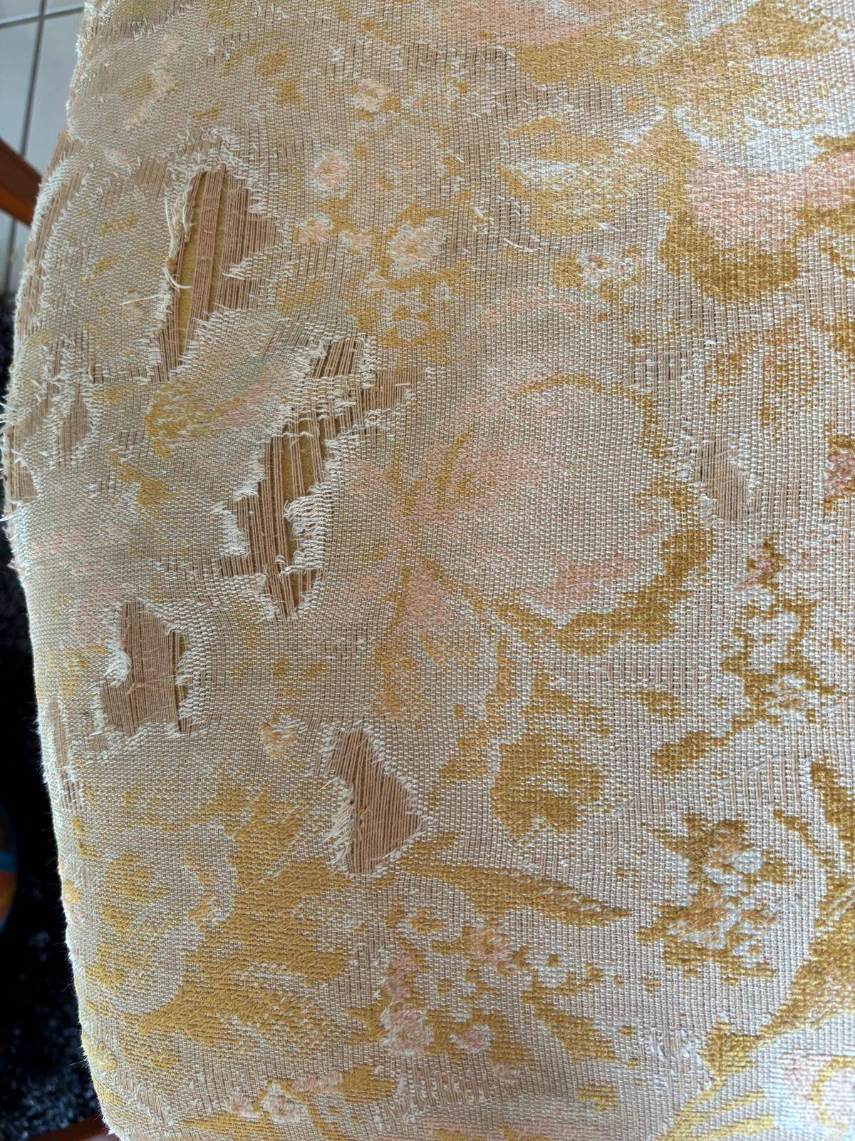 6 Louis XV style chairs