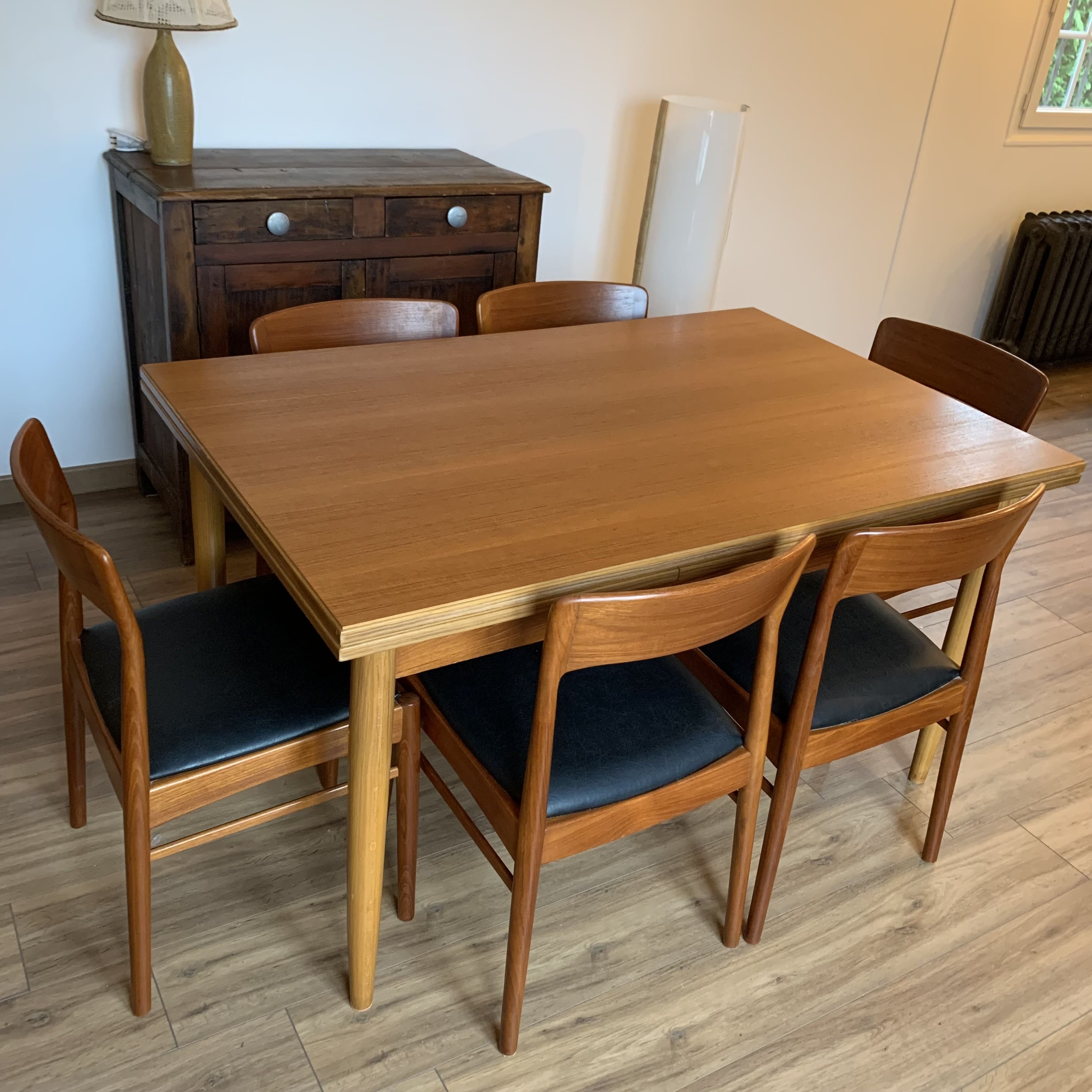 Dining room table "wallet" - 2M40 unfolded