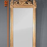 Important gilded wooden mirror, Louis XV period – 1768