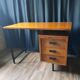 Bureau moderniste années 50