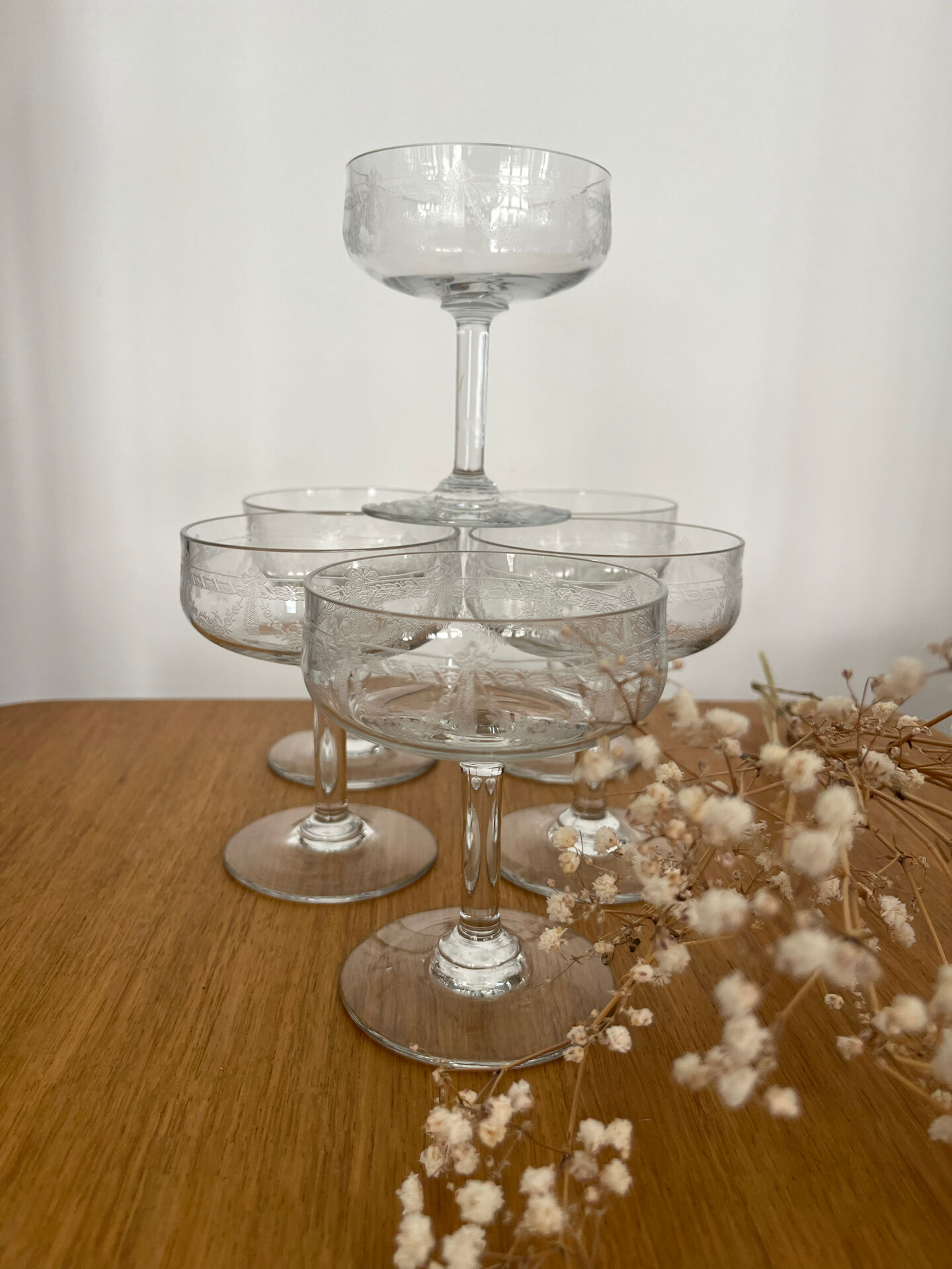 Set 6 coupes champagne gravées Louis XVI