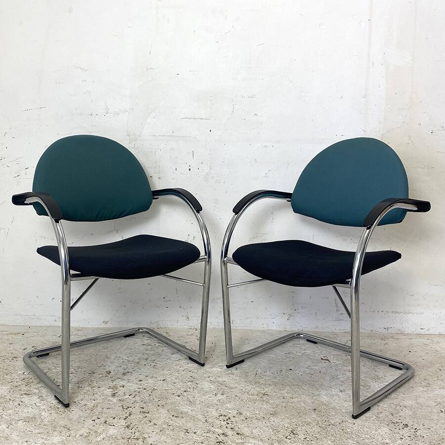 Pair of chairs model Onda edition VITRA Design Mario Bellini