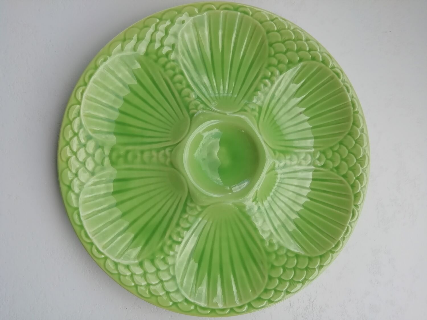 Oyster plate
