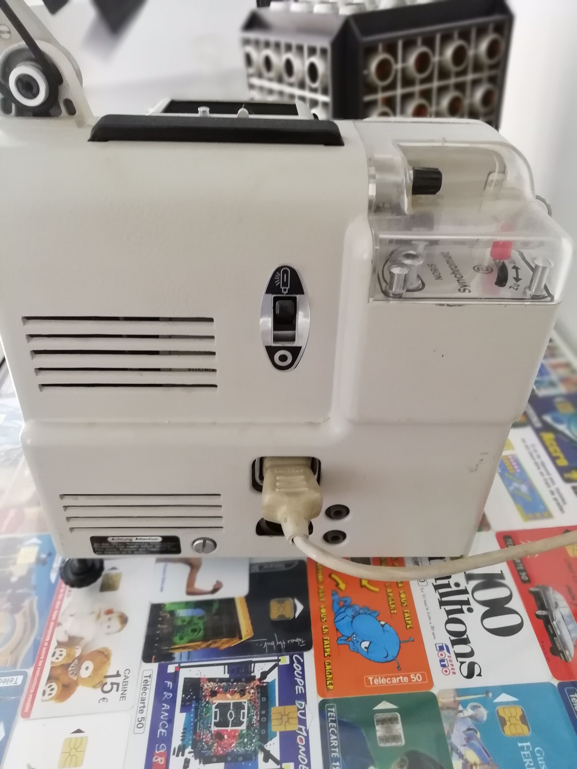 Cinema projector 8mn Noris synchronising 100