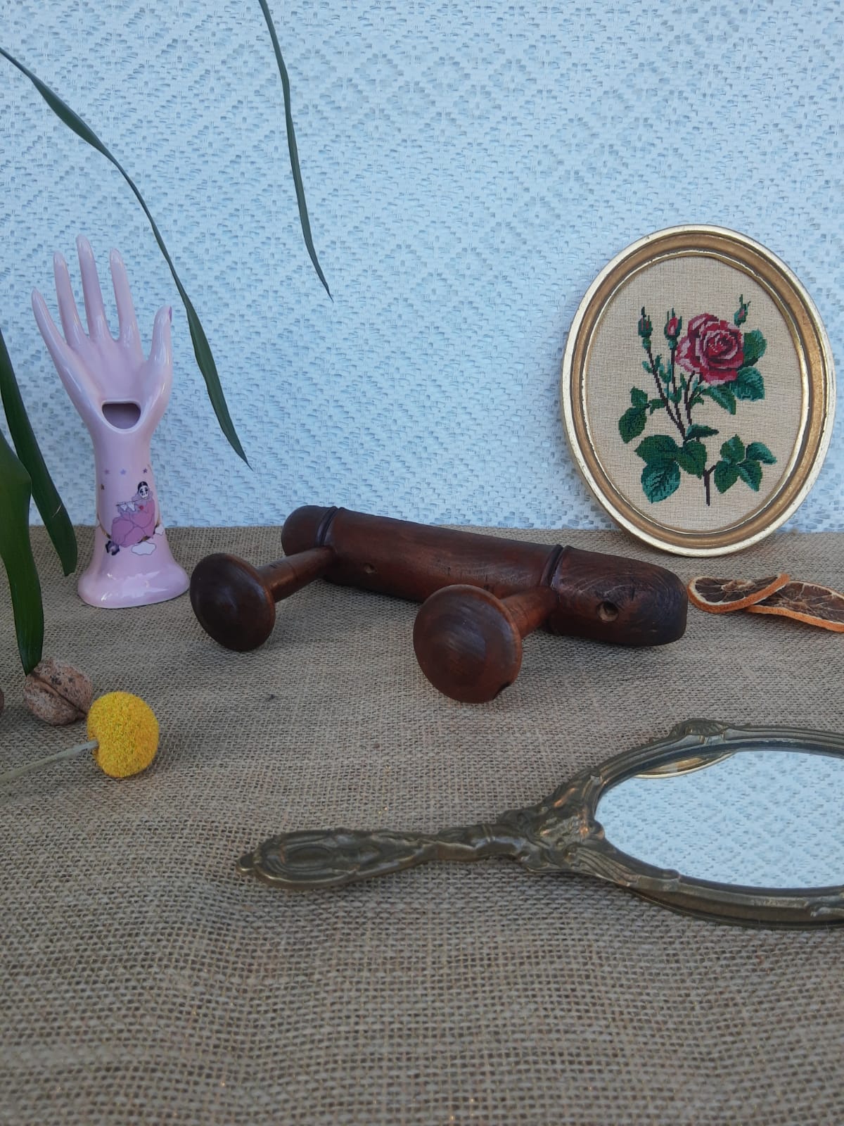 Coat rack 2 wooden hooks vintage