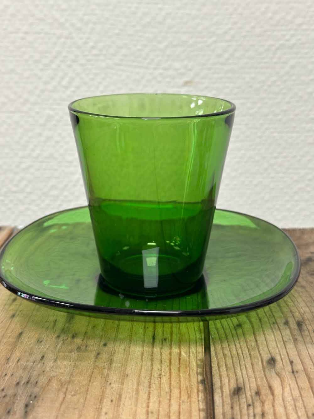 Vereco glasses / verrines with saucers