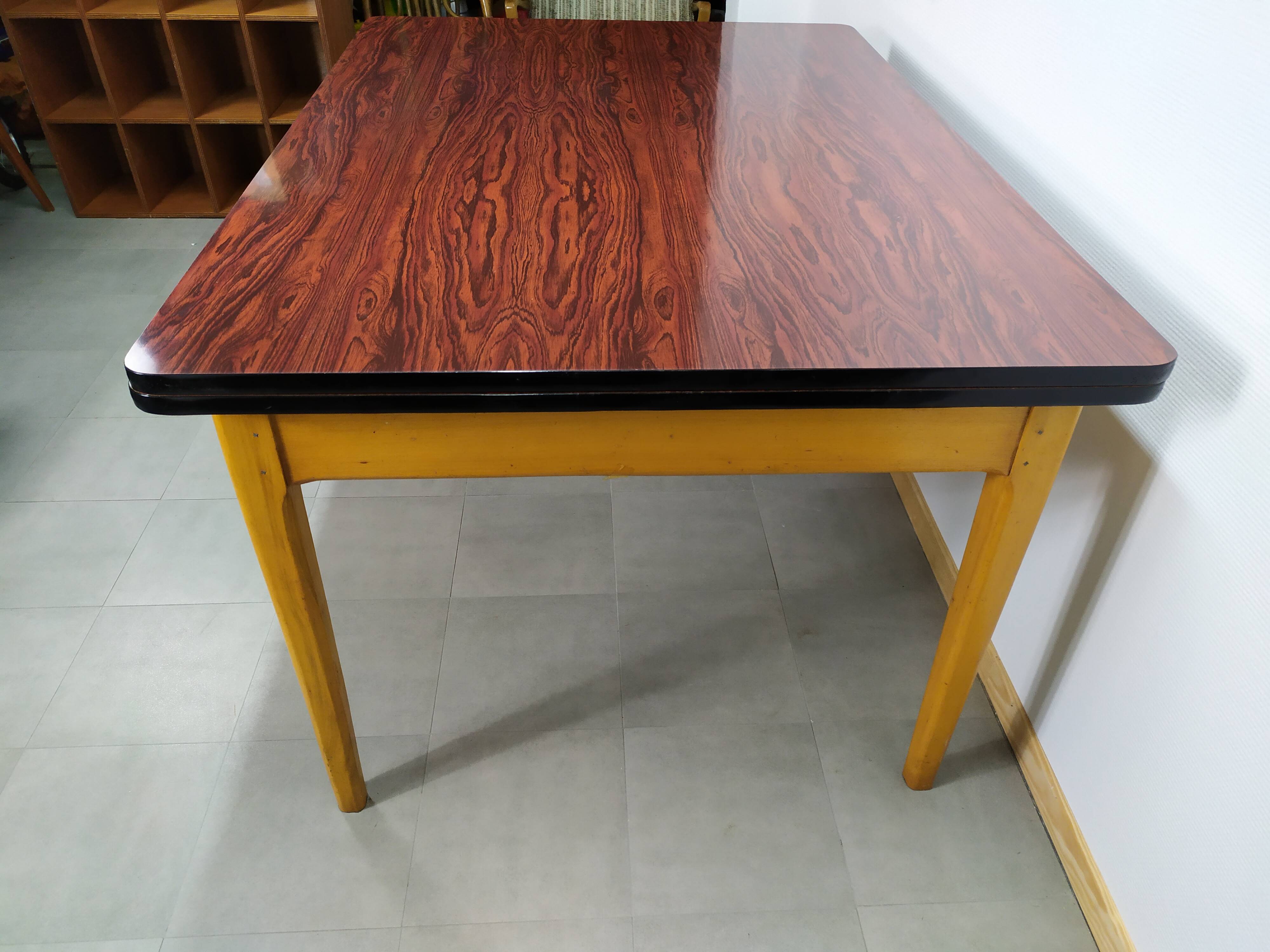 Rare Dining Table Farm Wood and formica Extendable for 10 people year 50 60