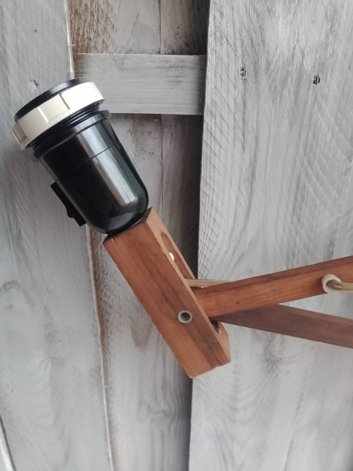 Zig zag wooden wall light from the 60s