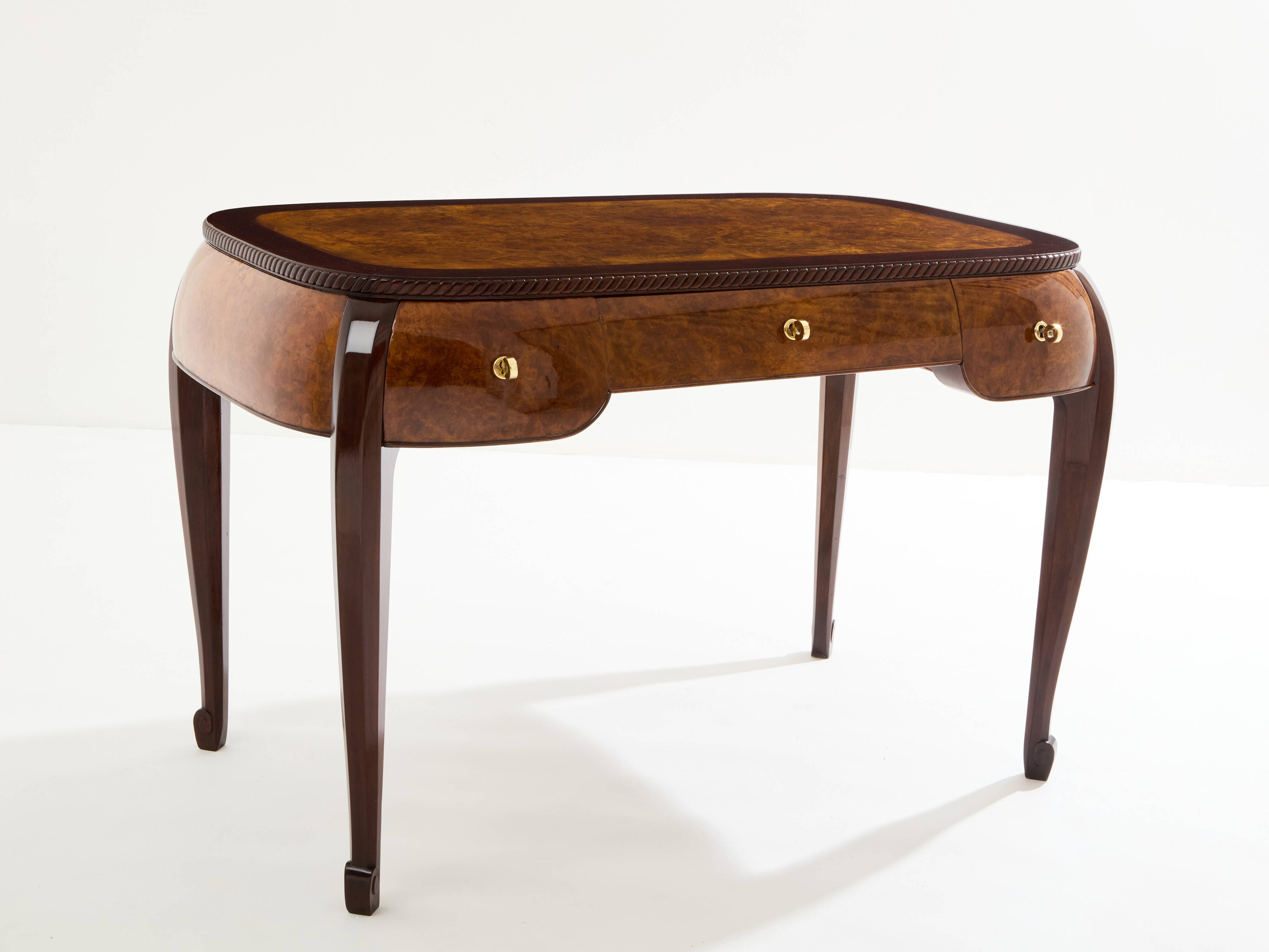 Süe & Mare desk in amboyna burl and rosewood 1921