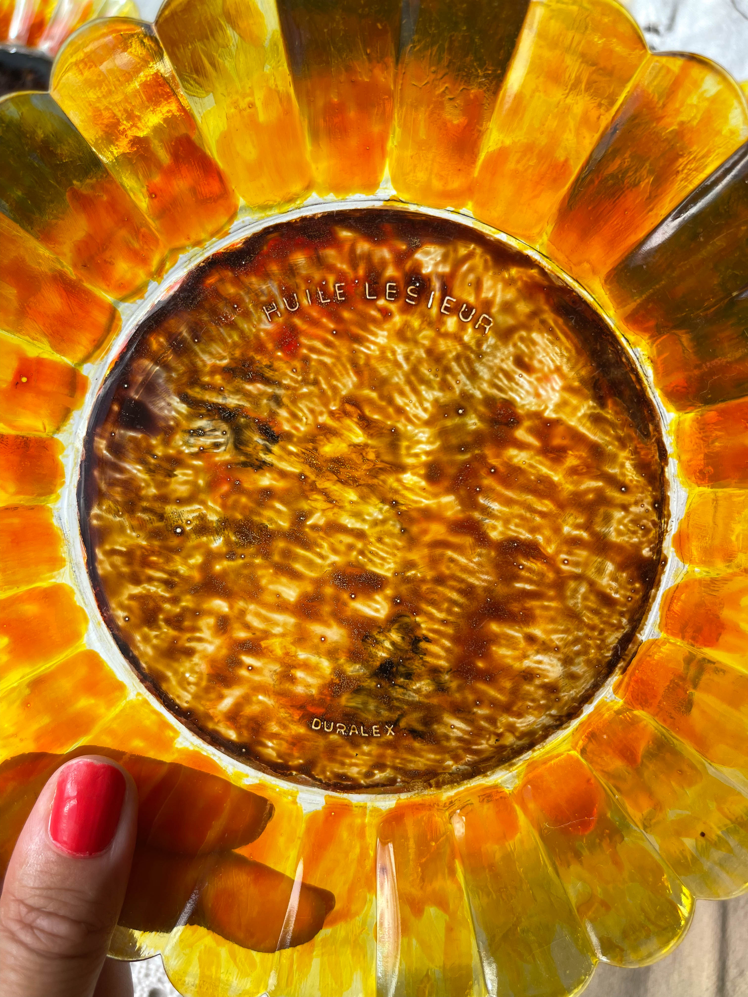 9 small plates sunflower oil lesieur Duralex