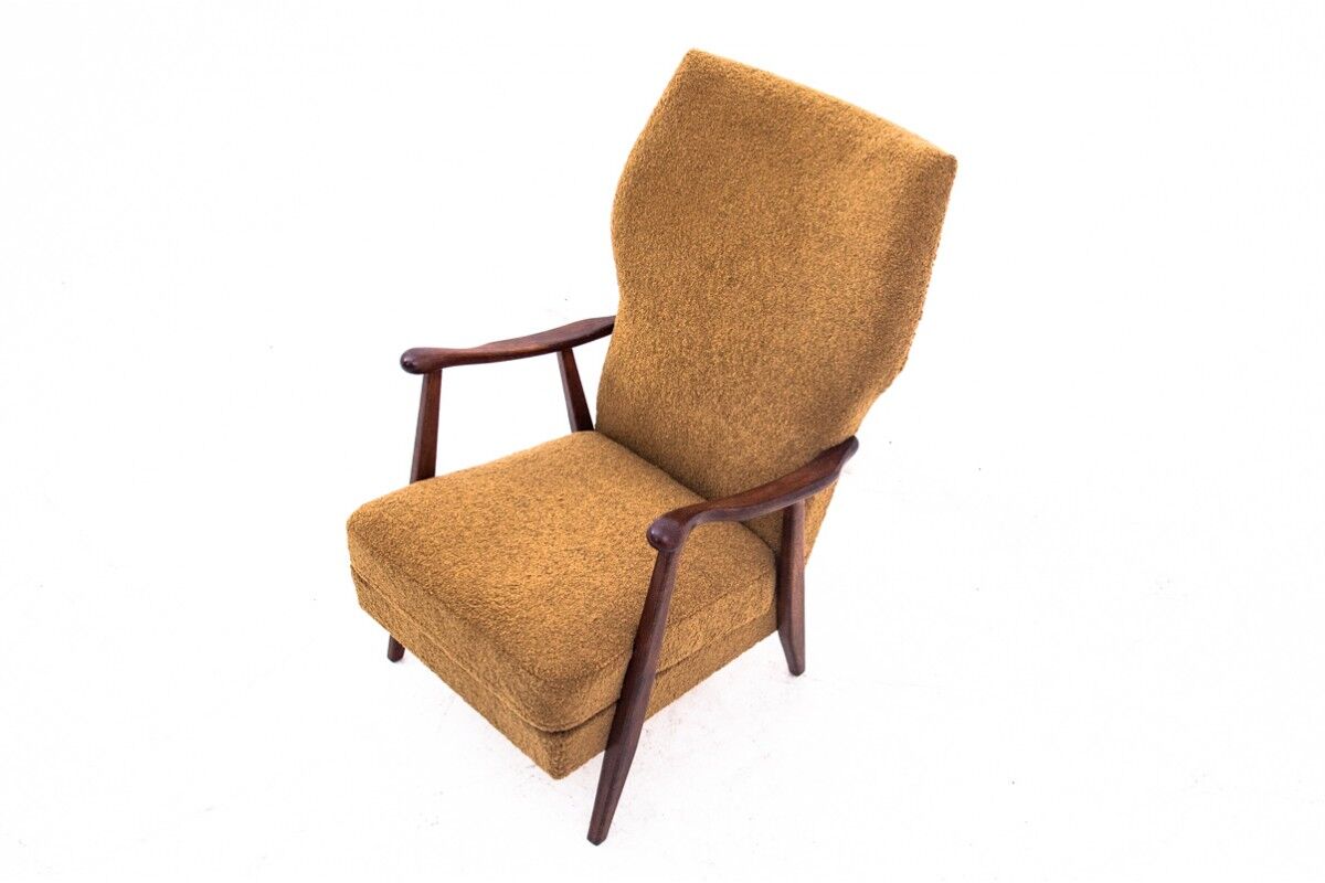 Yellow vintage armchair in bouclé fabric, Denmark, 1960s. After restoration.