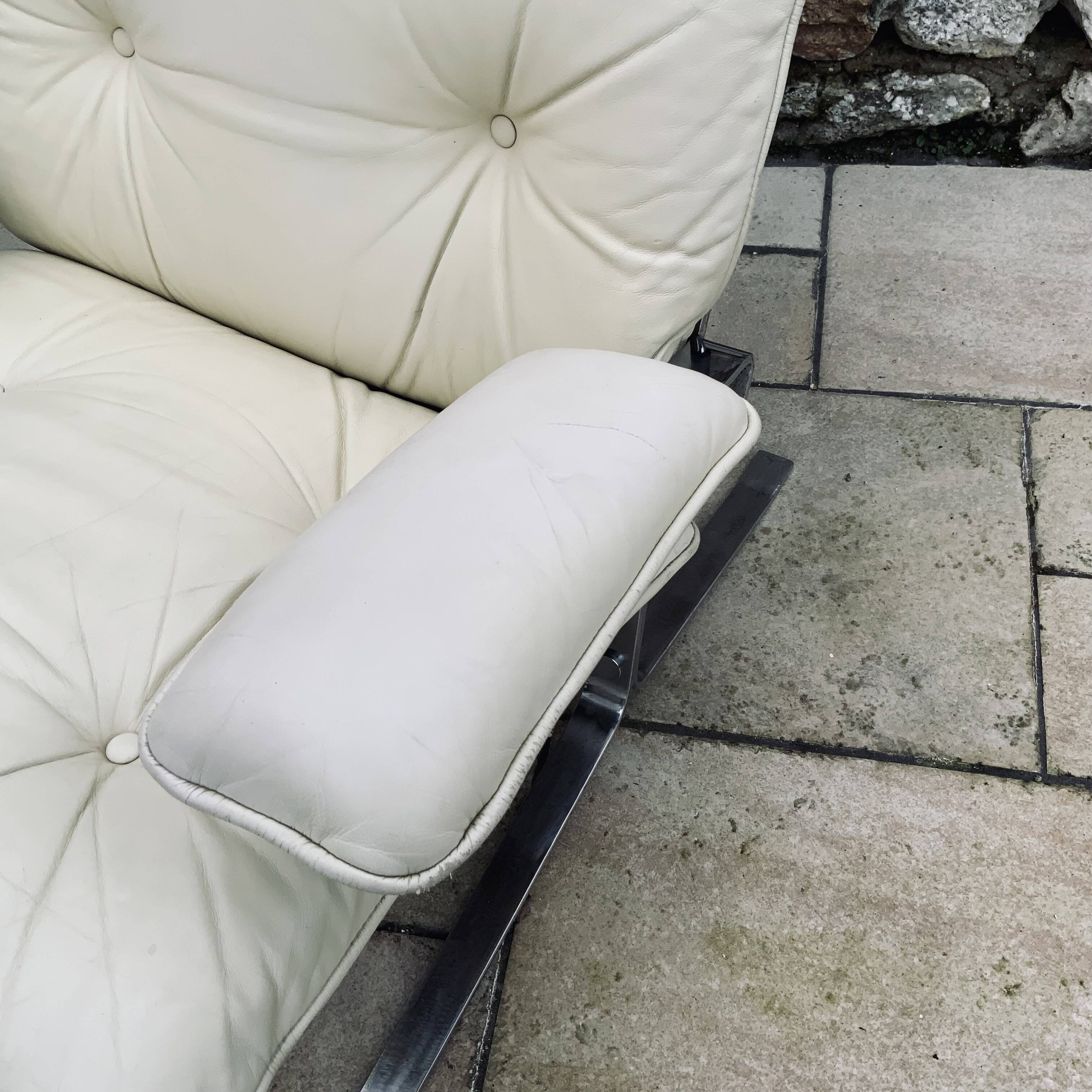 Pair of Armchairs and Ottoman, "Joker" Model, Large Leather Model