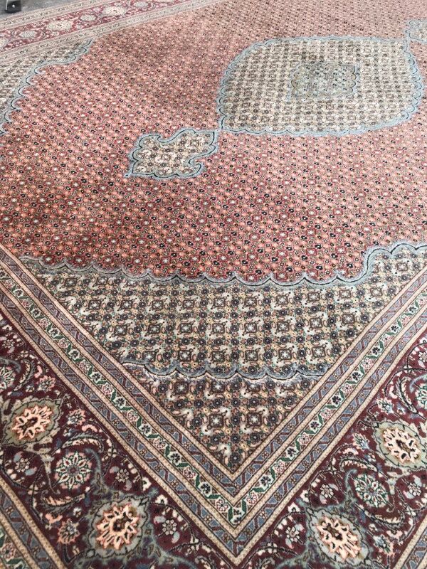 Carpet persian tabriz finely handmade 200x308 cm