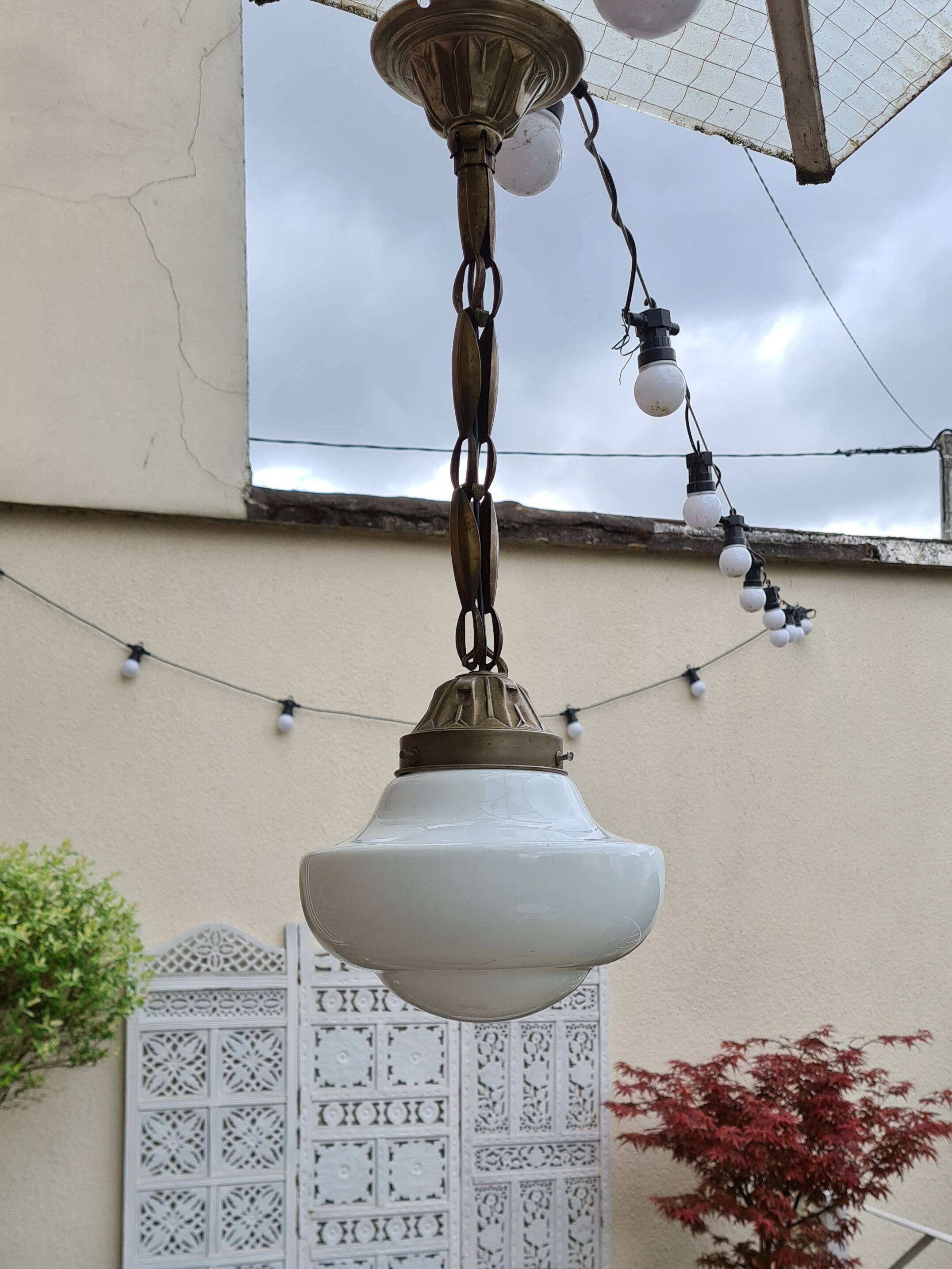 Art Deco Opaline Suspension