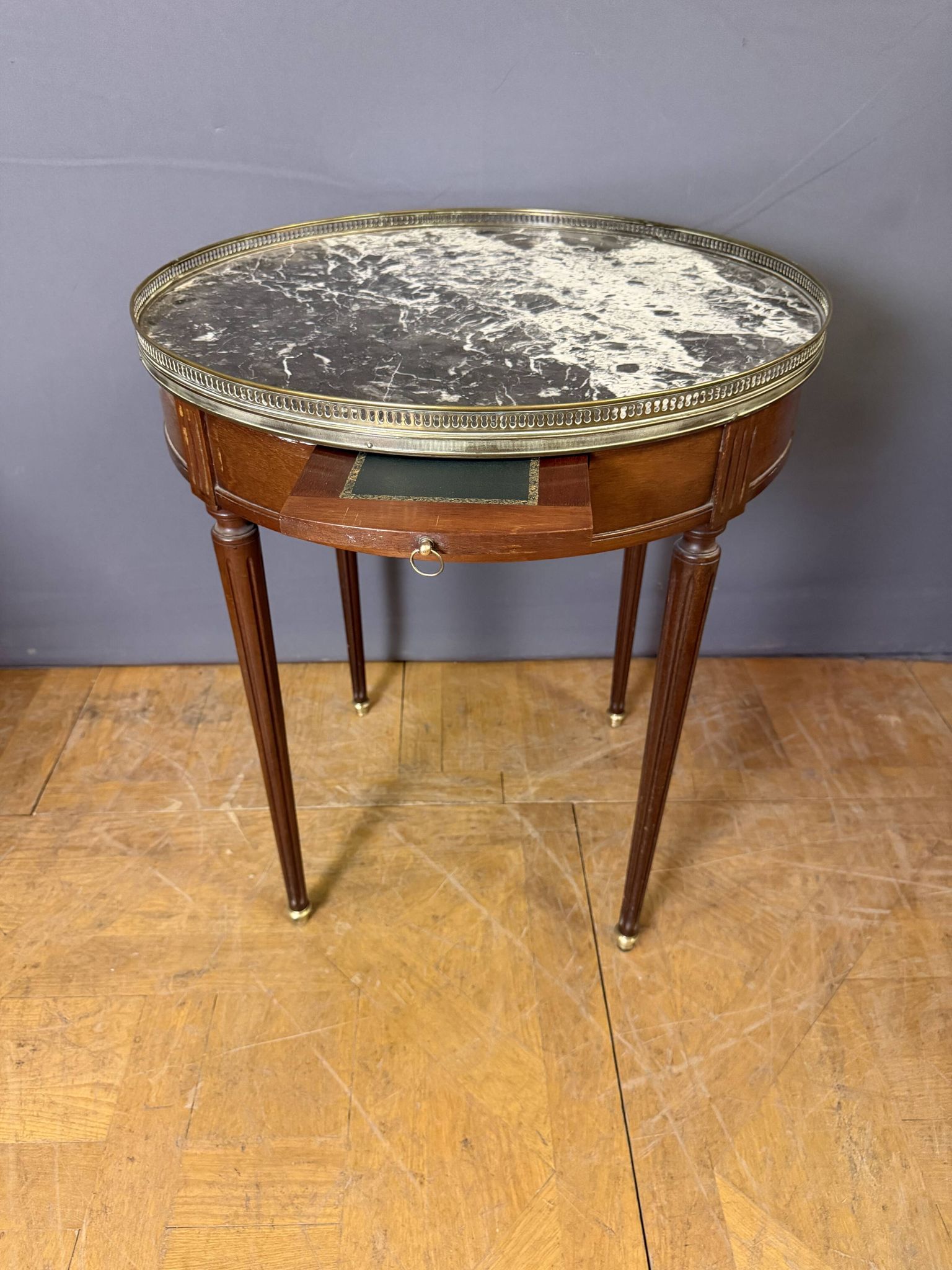 Table Bouillotte Louis XVI en Acajou XXème
