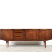 Enfilade en teck des années 50, Long John par Stonehill. Livraison. Moderne, danois.