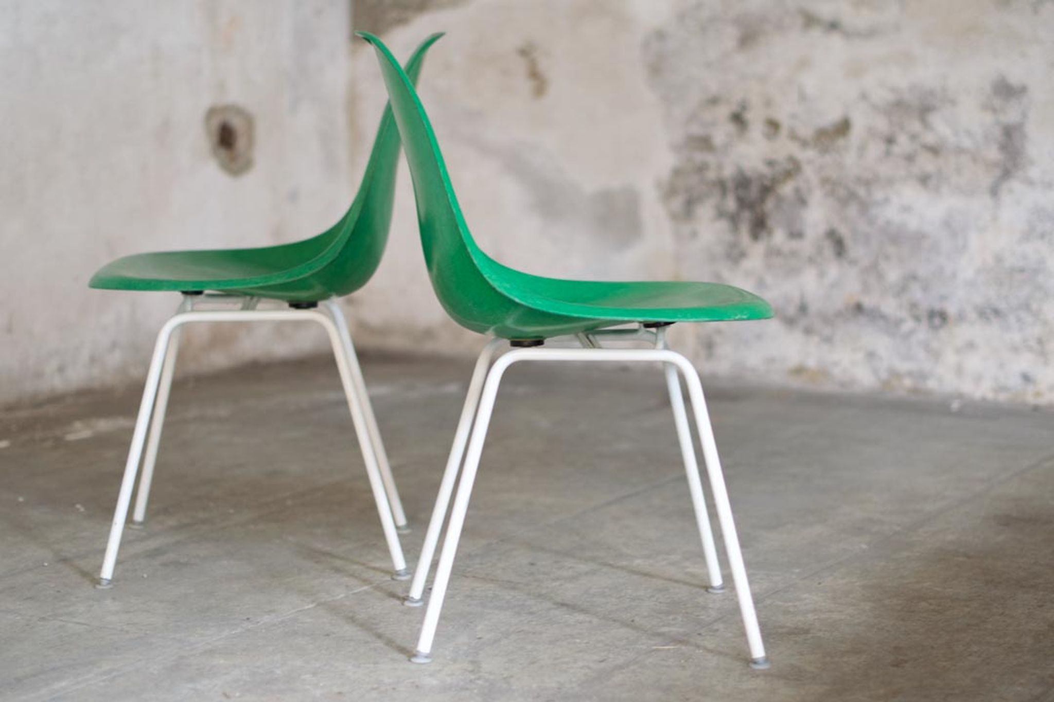 12 Vintage DSX Chairs Fiberglass Charles and Ray Eames / Herman Miller 1960'