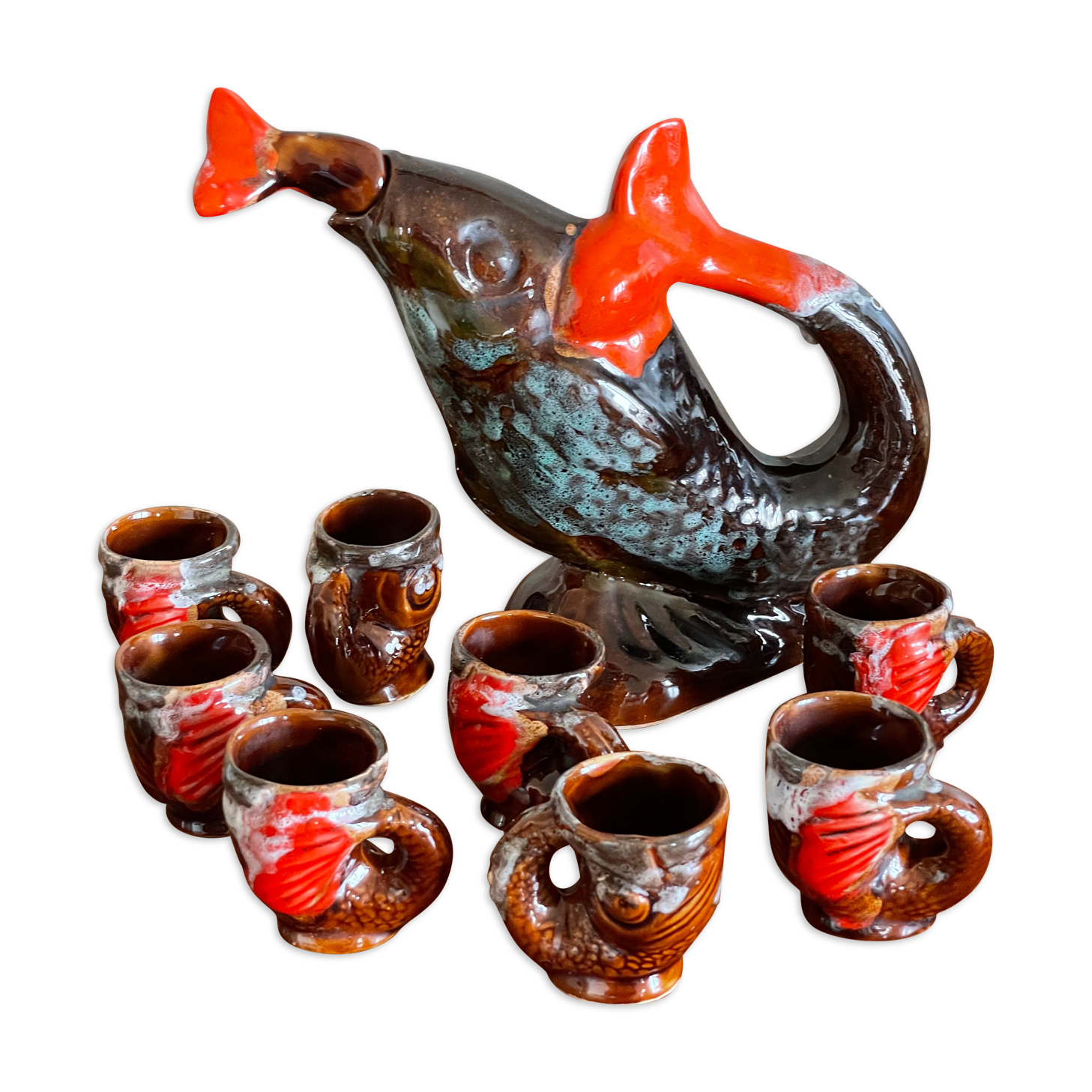 Pichet poisson Vallauris et 8 chopes