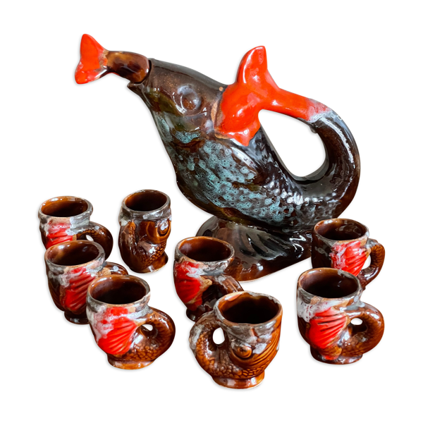 Pichet poisson Vallauris et 8 chopes