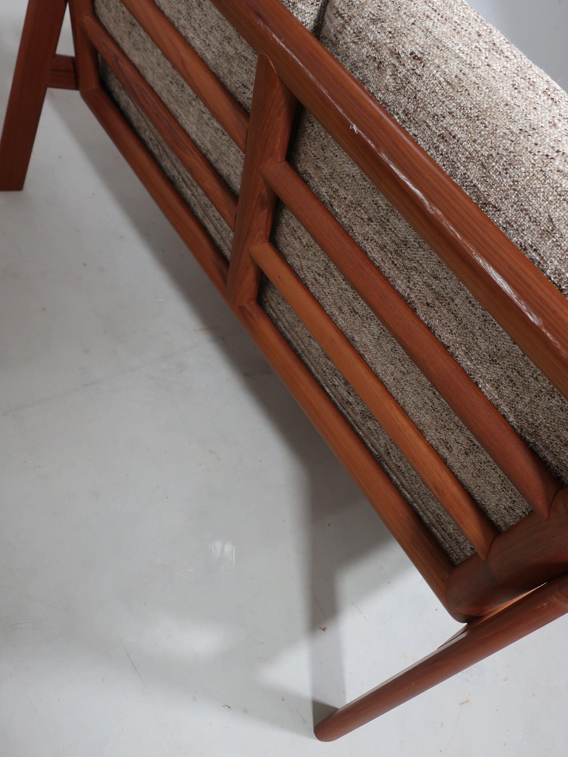 Two-seater sofa in massive teak 60s edition Dyrlund