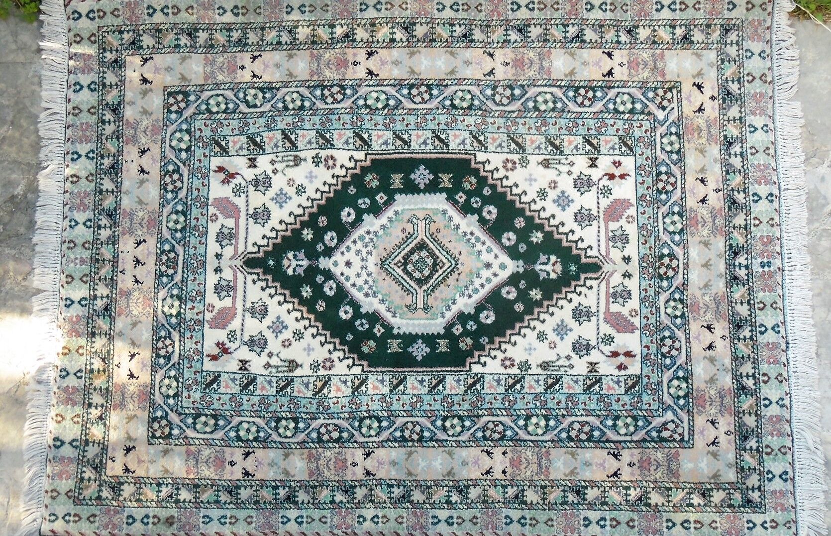 Old  Moroccan rug 200 x 153 cm