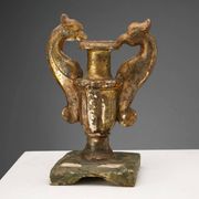 Vases anciens en bois doré et laqué, Italie, XIXe siècle
