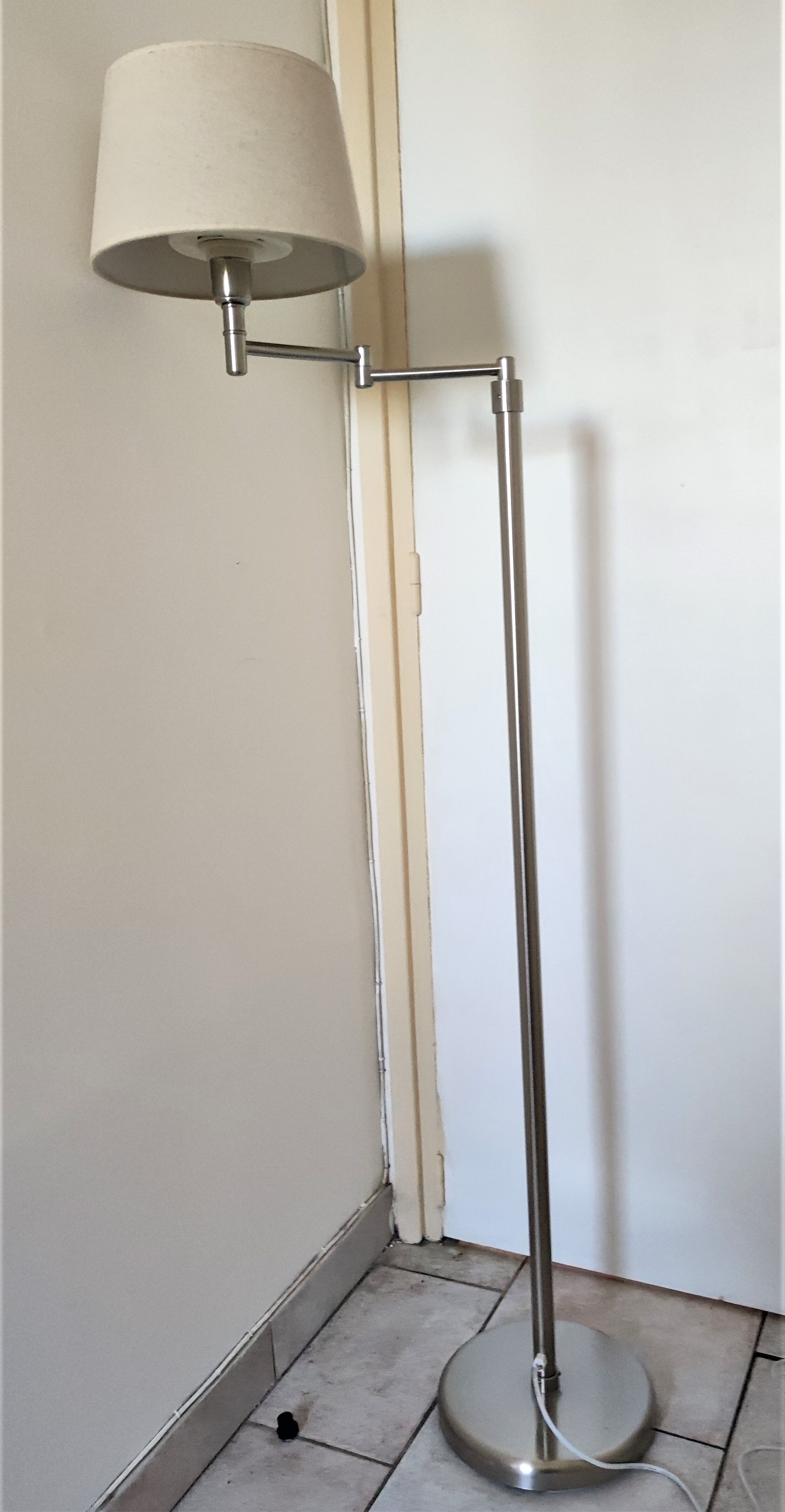 Floor lamp 2 articulated arms