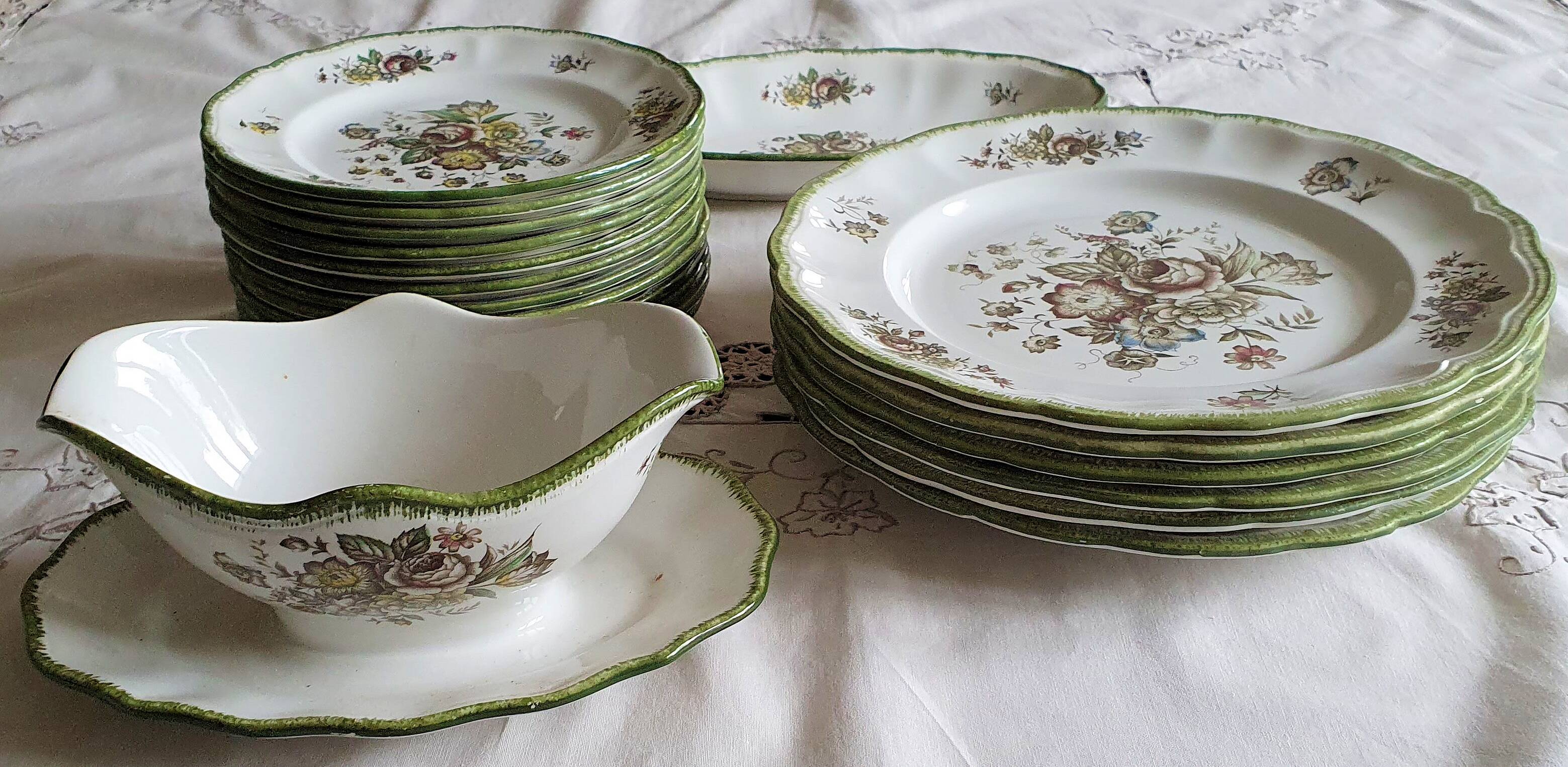 Plates and dishes Lunéville