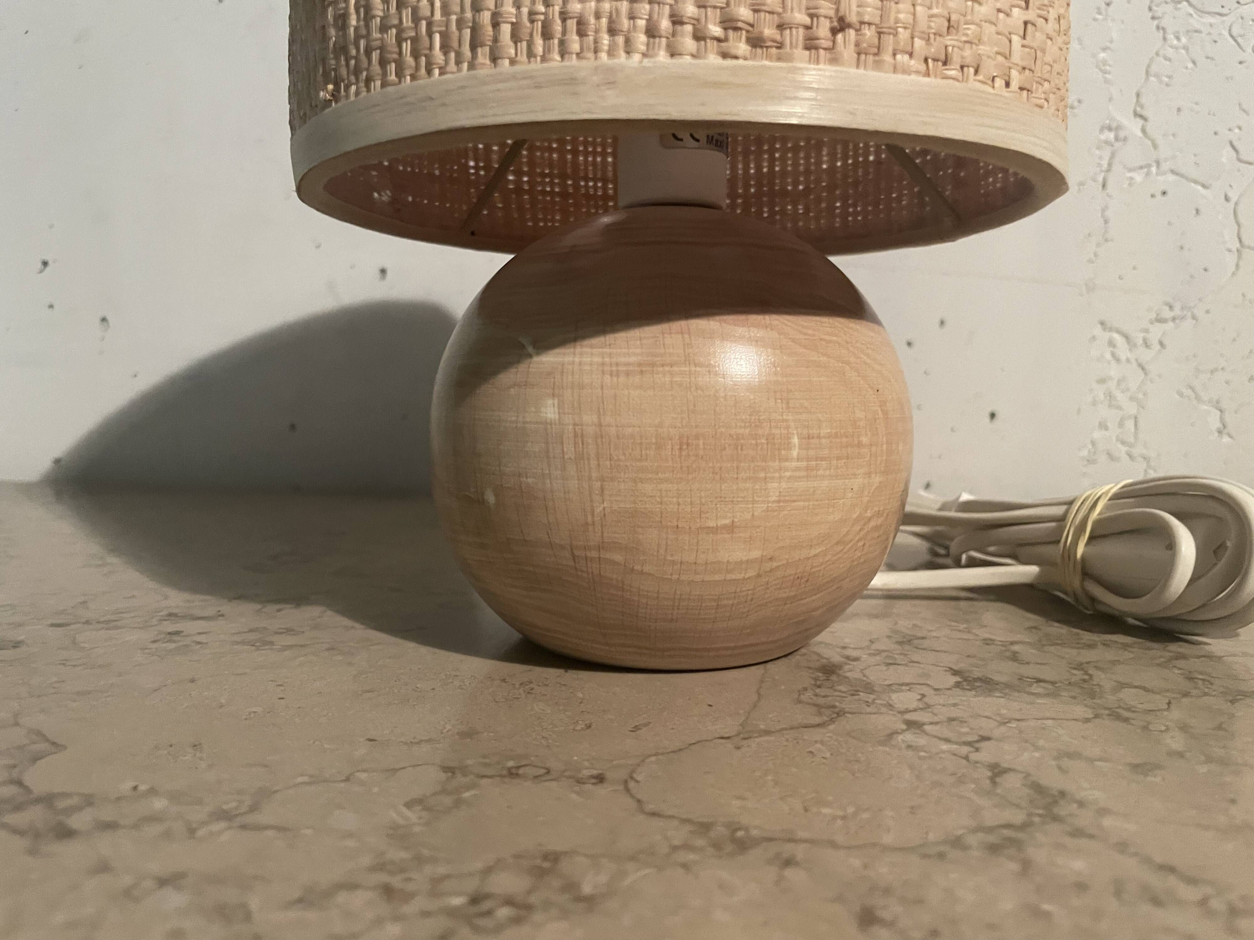 Wooden ball lamp
