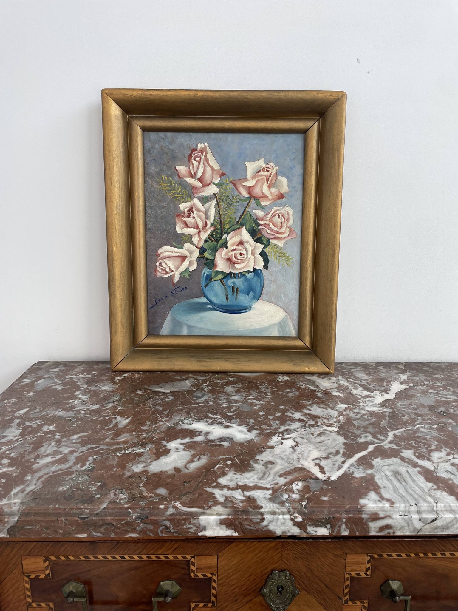 Still life with roses – Signed oil, blue vase, vintage gold frame