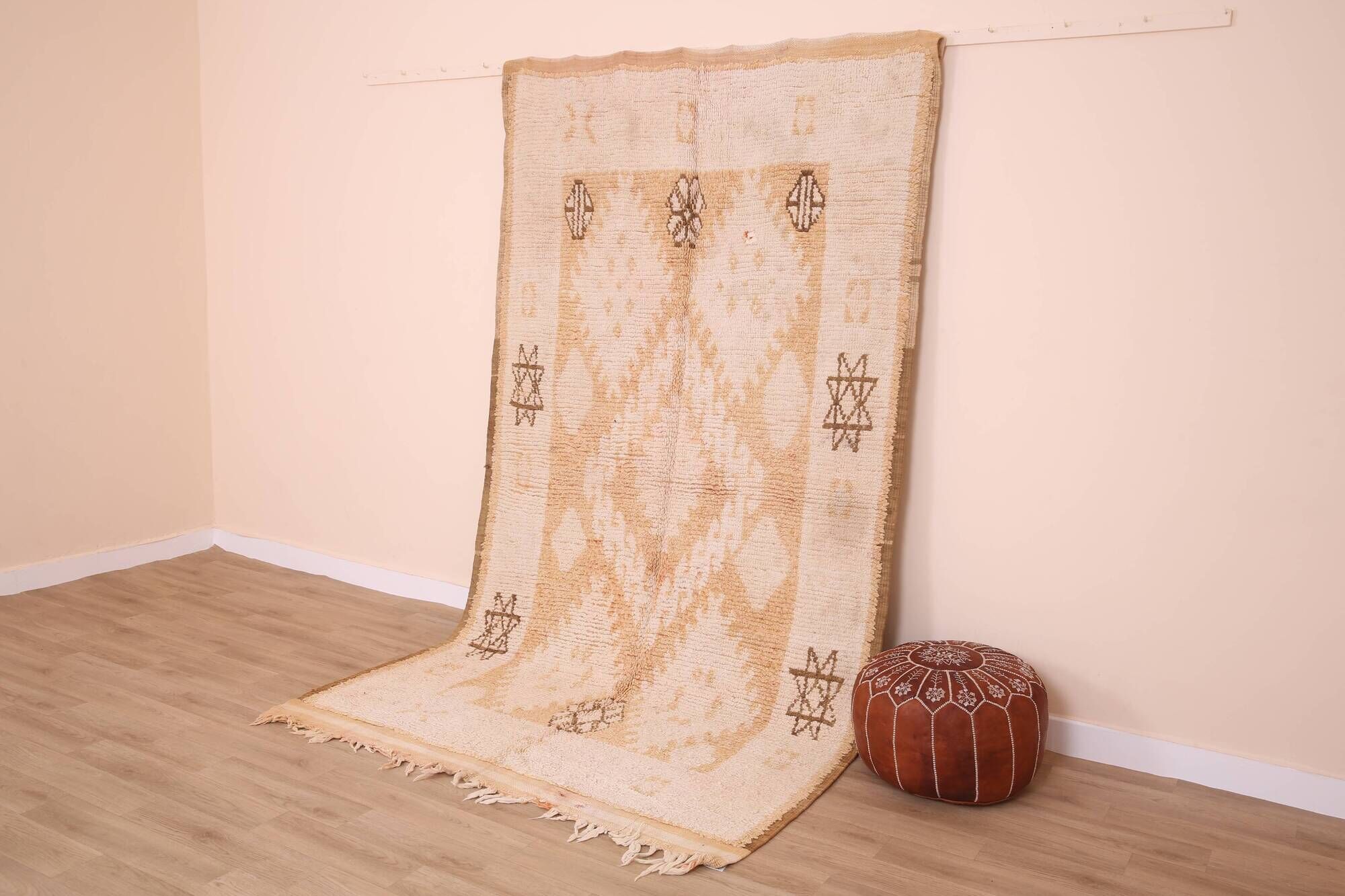 Yellow Vintage Moroccan Rug 159 x 282, Berber Wool Rug, Handmade Boho Rug