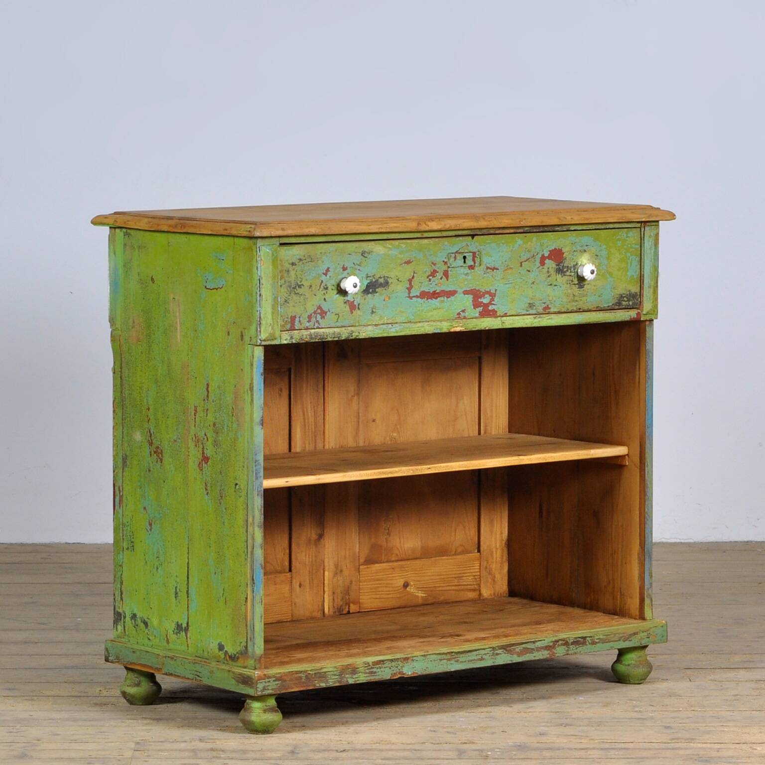 Solid pine sideboard, 1910