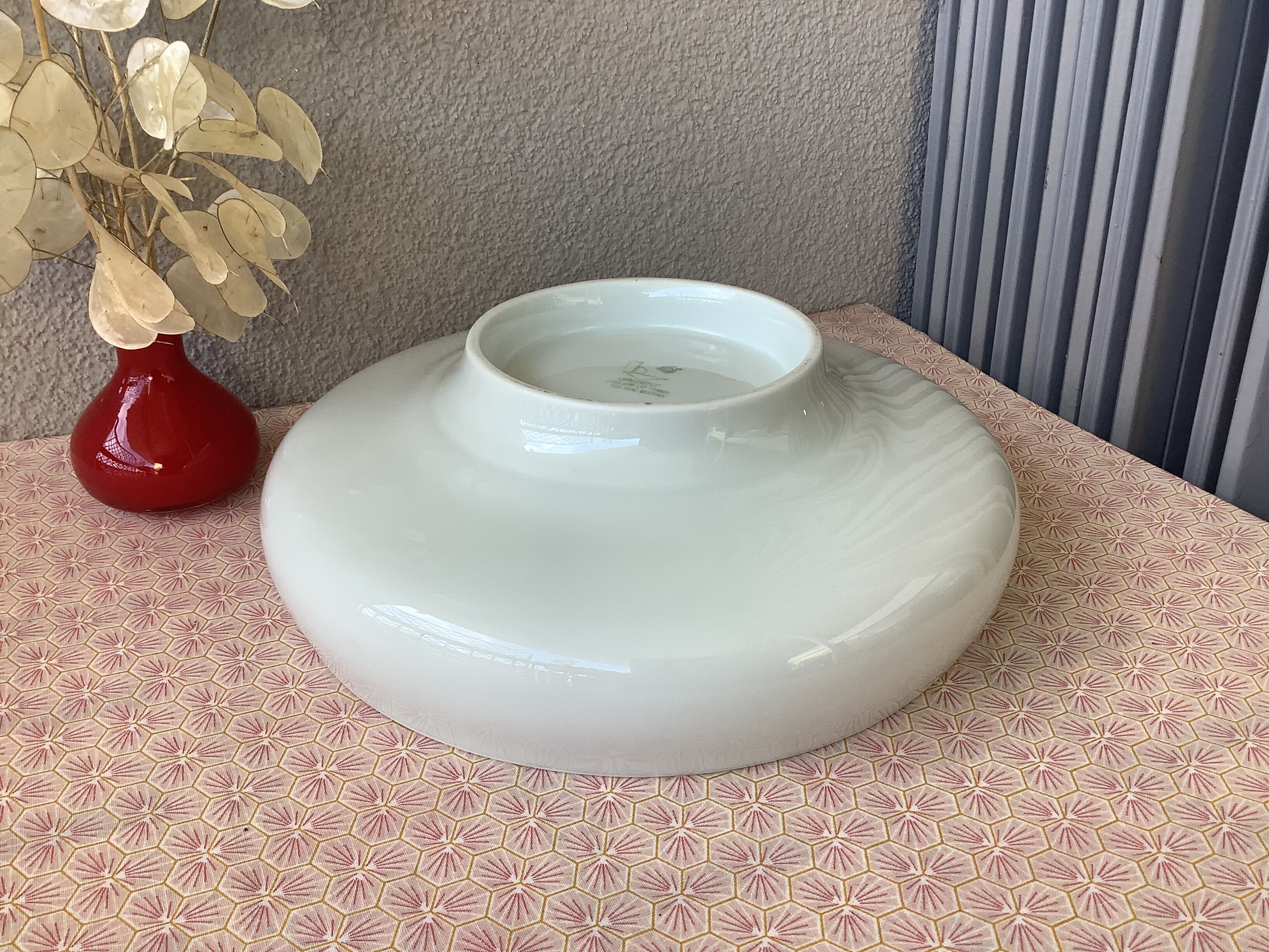 Porcelain salad bowl Virebent design René Bertoux