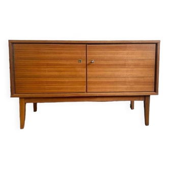 Chest of dressers / vintage chest
