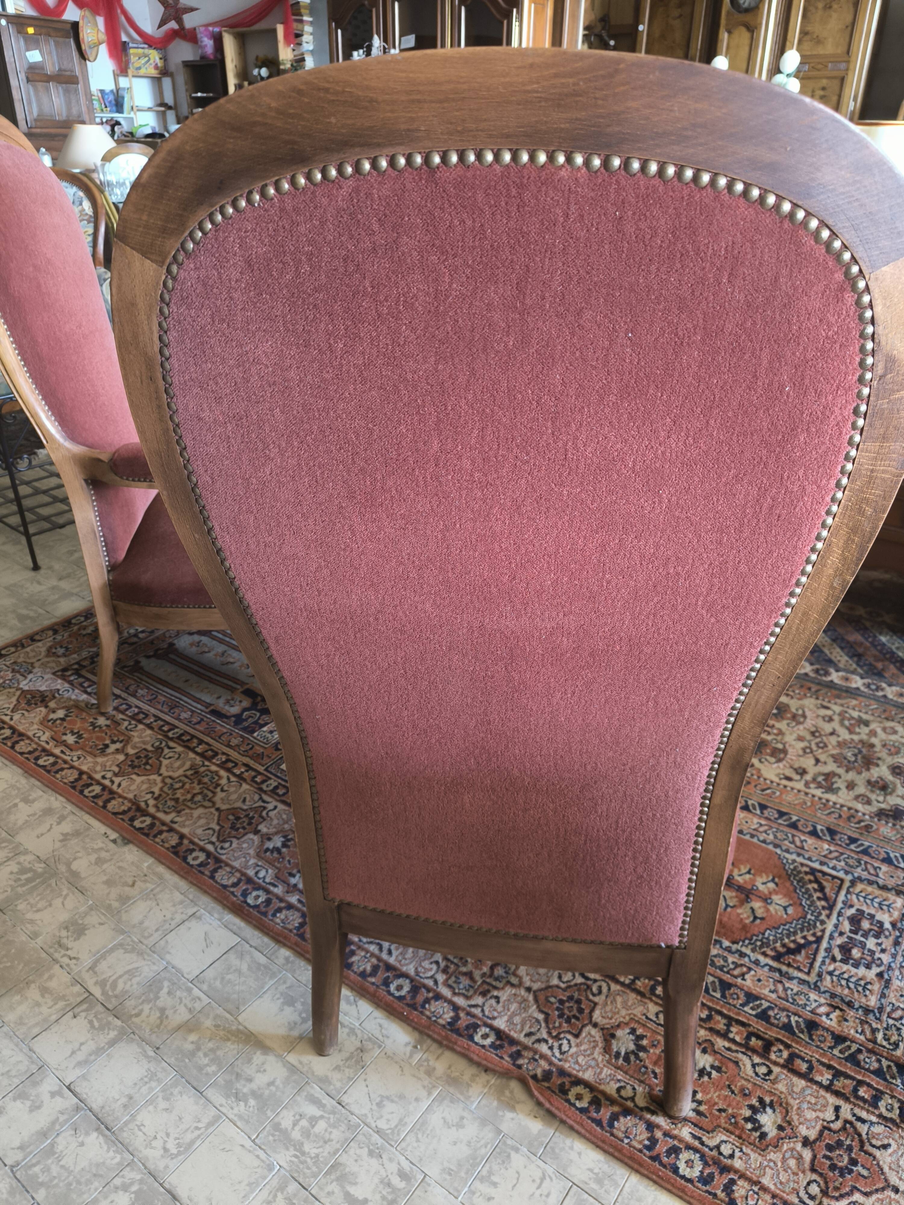 Lot de 3 fauteuils Voltaire et un pouf assorti